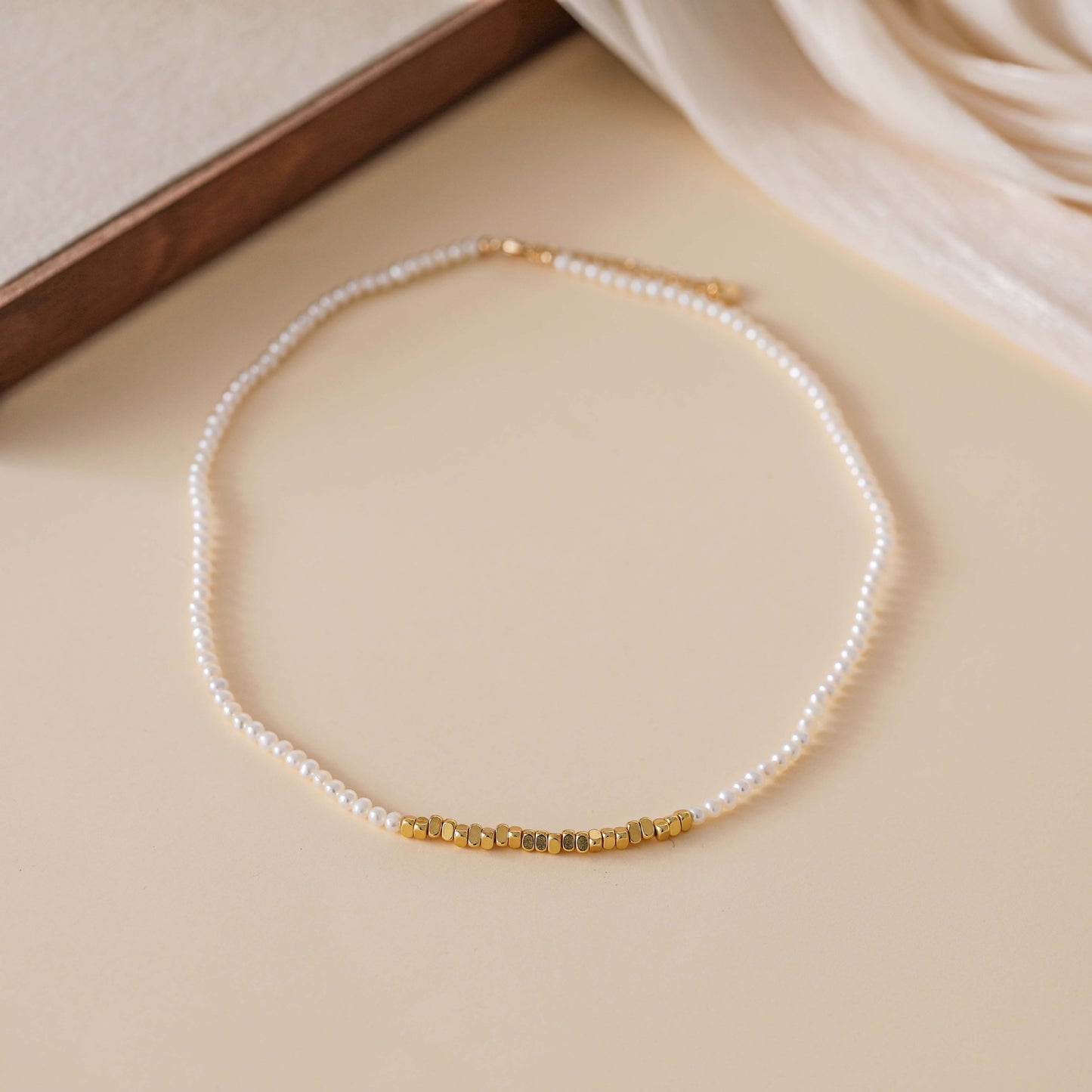 Gold Chips Pearl Necklace - Crystal Nexus